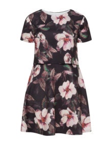 Want That Trend Short floral dress Black / Multicolour