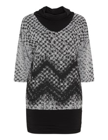 Exelle Graphic print oval cut tunic  Grey / Black